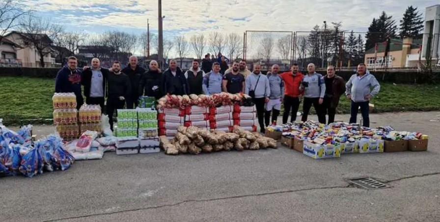 DARUJ ZA BOŽIĆ Banjalučki "Kaluđeri" u humanitarnoj misiji