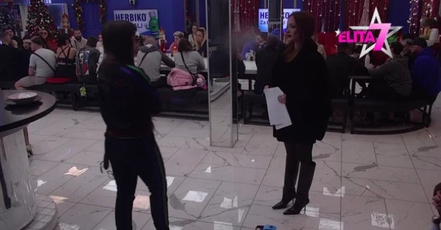 RAT NA VIŠE FRONTOVA Ivan prozvao Miljanu, ona udarila na njegovo očinstvo (VIDEO)