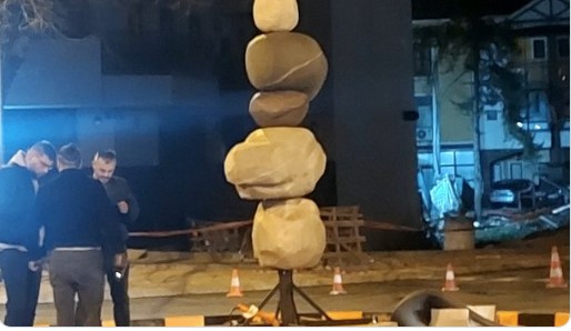 “BANJALUČKI STOUNHENDŽ” Kružni kod Venecije dobio svoju skulpturu (FOTO)