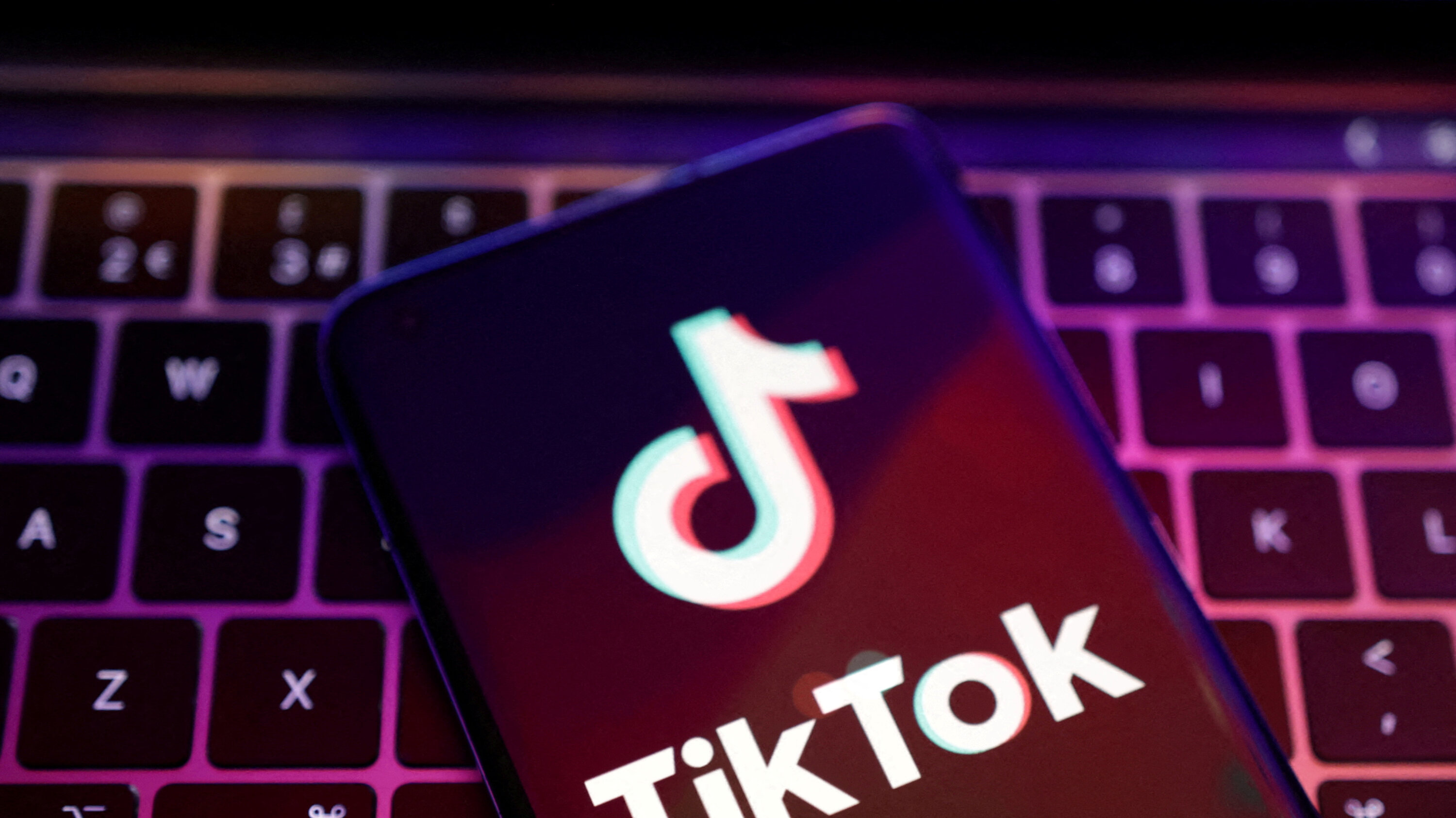 NOVI ZAKON O TIKTOKU Poznat datum saslušanja o zabrani popularne aplikacije u SAD