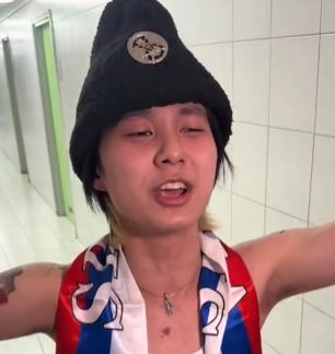 OVO JE PRAVI HIT Azijat došao iz Singapura na koncert Baje Malog Knindže: Zna riječi pjesme (VIDEO)