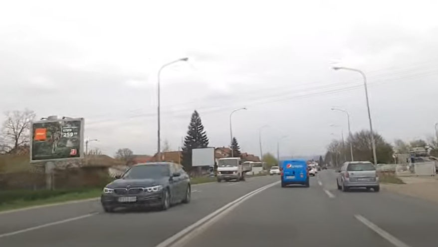 SAOBRAĆAJNI KOLAPS PRED PRAZNIKE U BANJALUCI Kolone vozila na tranzitu