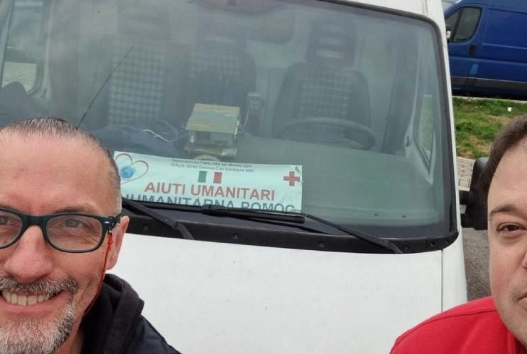 ZA SVAKU POHVALU! Volonteri iz Italije Novu godinu provode dostavljajući pomoć BiH