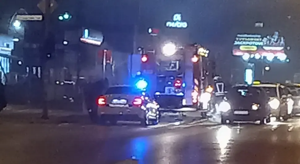 DRAMA U BANJALUCI Zapalio se automobil u Boriku