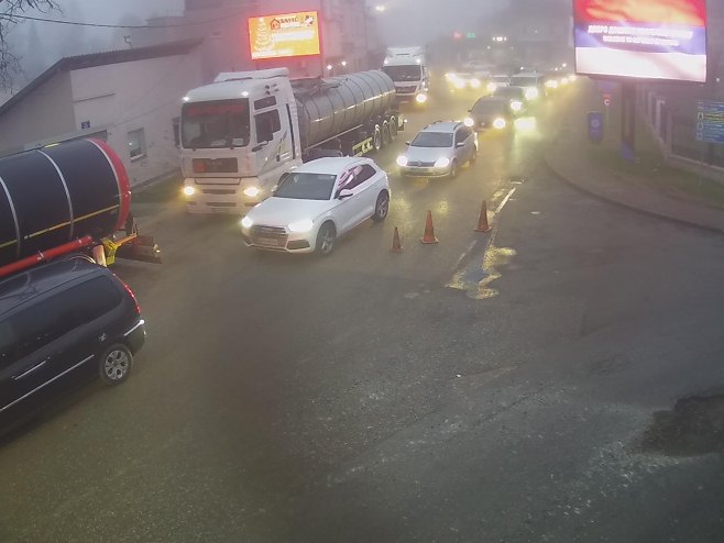 Gužva na prelazima prema Hrvatskoj