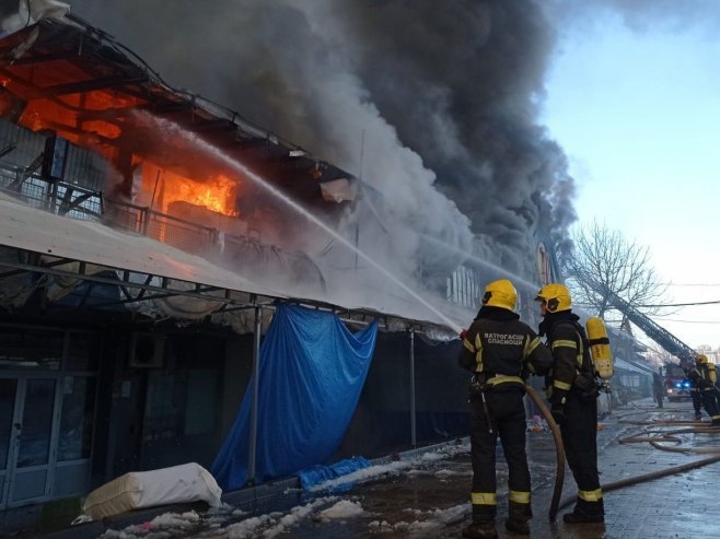 Lokalizovan požar u Kineskom tržnom centru na Novom Beogradu