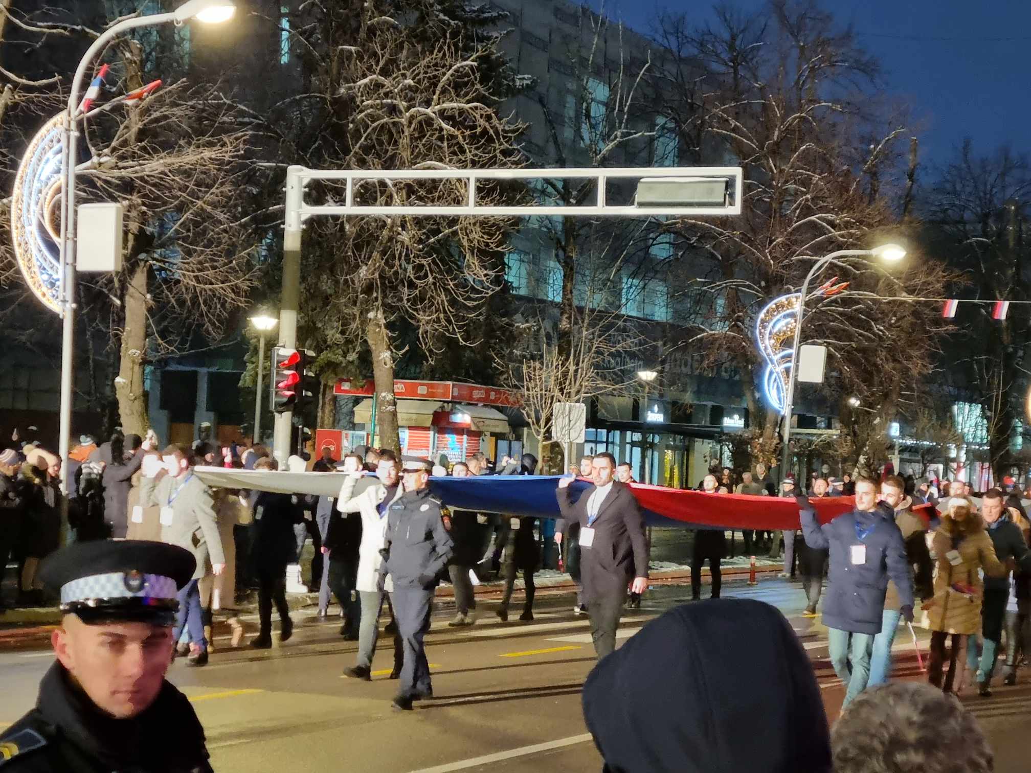 (FOTO/VIDEO) "POČNITE!" Uz paradni marš i Dodikovu naredbu počeo svečani defile povodom proslave rođendana Srpske