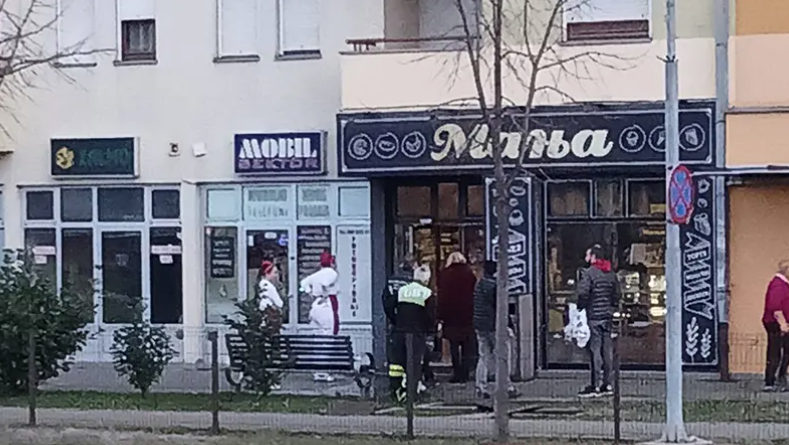 VATROGASCI NA TERENU Poplava u pekari "Manja" u Banjaluci