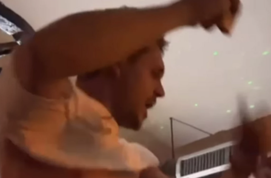 GO DO POJASA KITI TRUBAČE Ovako je Biković proslavio rođenje djeteta (VIDEO)