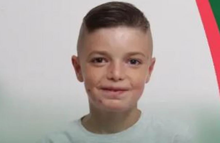 OVOM MALOM HEROJU MORAMO DA POMOGNEMO Ogijeva jedina želja za praznike bila je da sva "djeca leptiri" dobiju svoj lijek