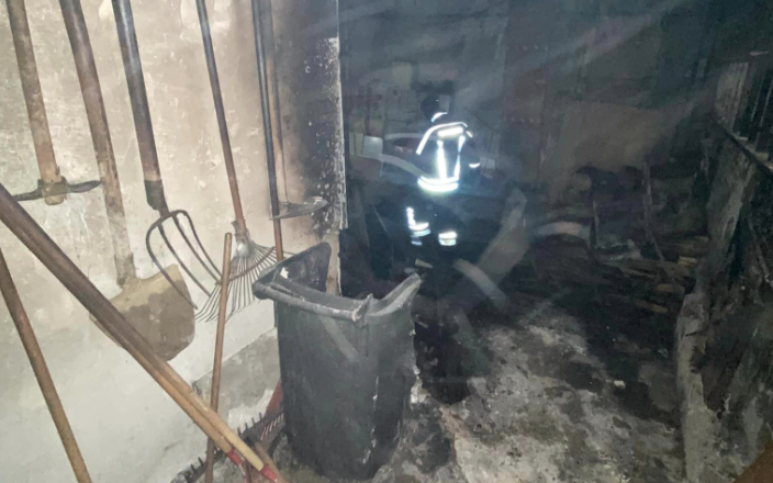 DETALJI POŽARA U OSNOVNOJ ŠKOLI U GRADIŠCI Samozapaljenje dimnjaka uzrok problema