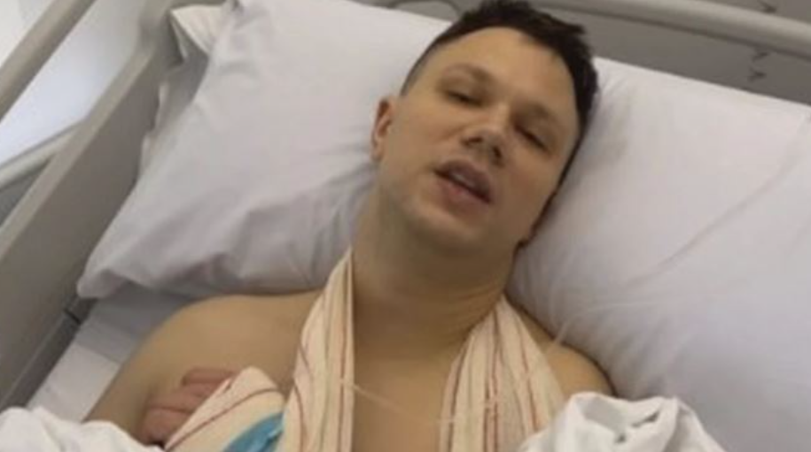 OPERISAN RELJA POPOVIĆ Reper se oglasio iz bolničkog kreveta
