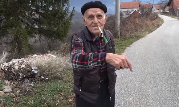 (VIDEO) DA NE TROŠI LIJEKOVE I DA NEMA ŠTAP Šefo (90) iz Goražda traži ženu za zabavljanje