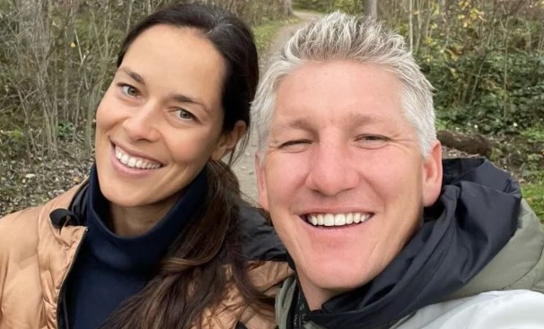UŽIVAJU ZA SVE PARE Ana Ivanović i Bastijan Švajnštajger pobjegli od svih na jedno mjesto