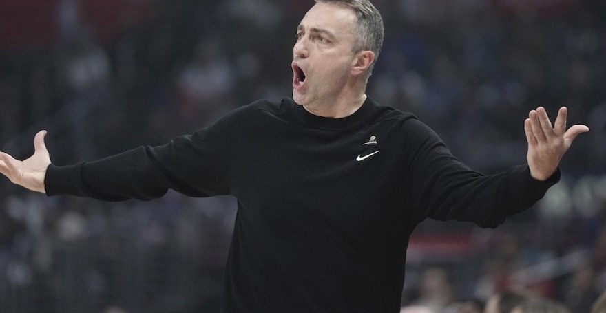 SKUPO GA KOŠTALO NBA žestoko kaznila Rajakovića zbog kritike sudija