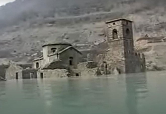 Italijansko selo se pojavljuje svakih nekoliko decenija, "izroniće" i ove godine (VIDEO)
