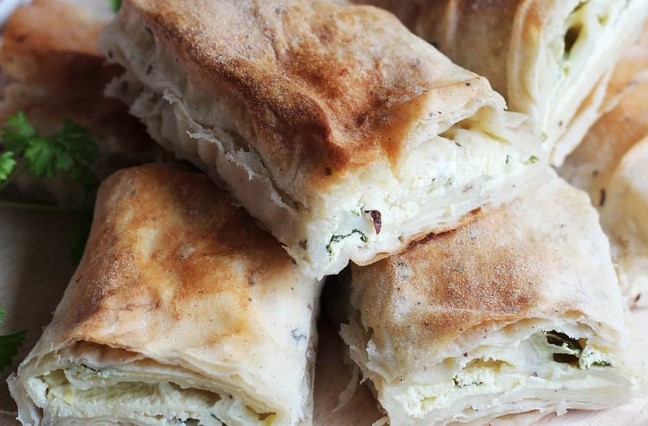 RECEPT DANA Rolnice sa sirom od heljdinih kora