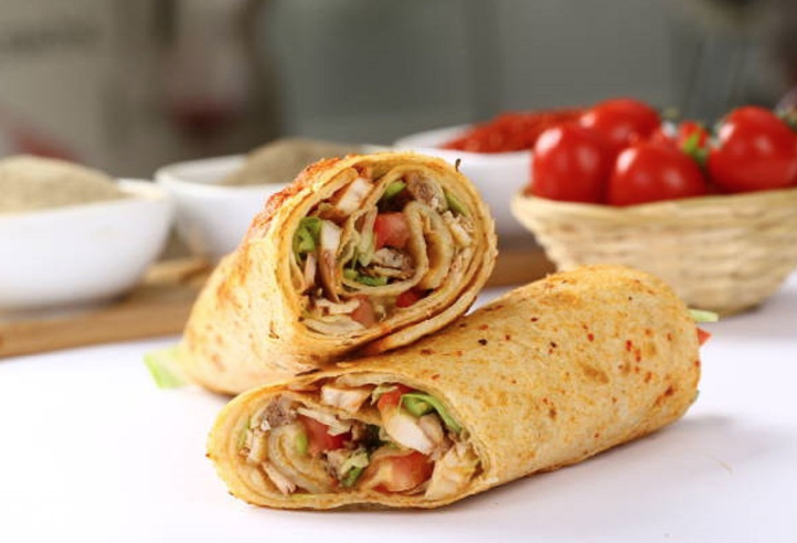 DORUČAK SPREMAN ZA 10 MIN Zapečene tortilje s piletinom