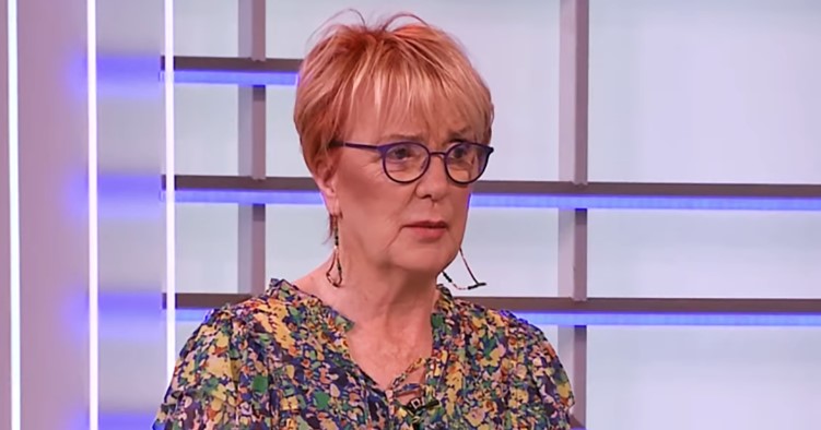 "ZARAĐUJE LOVU ZA NEODGOVORNE RODITELJE“ Vedrana Rudan osudila hrvatsku pjevačicu: Da je Hrvatska pravna država dijete bi joj bilo oduzeto