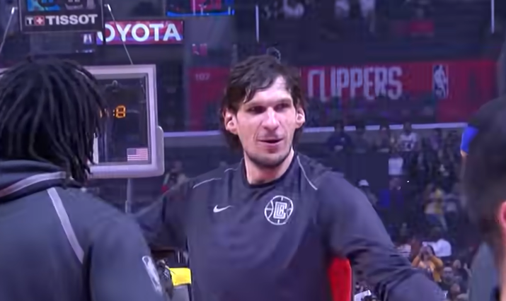 (FOTO) IZA NJEGA 9 SEZONA U NBA Boban Marjanović stigao u Instanbul
