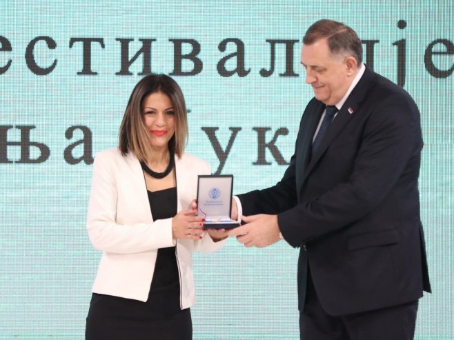 Đurđevdanski festival dječije pjesme odlikovan Ordenom Njegoša III reda (FOTO)