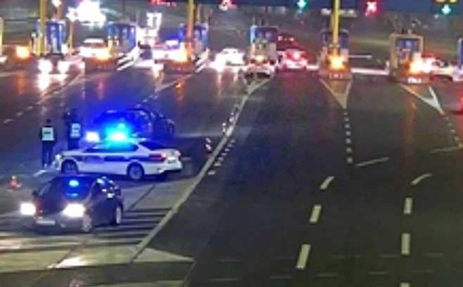 FILMSKA POTJERA Bjegunci u dva vozila jure prema Zagrebu, lovi ih policija