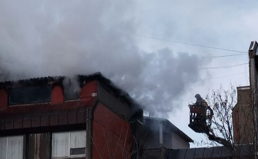 DETALJI POŽARA U BEOGRADU Baka sa unucima bila u stanu u kom je buknuo požar
