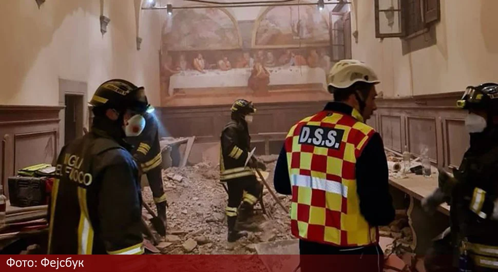 ŠEST OSOBA U TEŠKOM STANJU Mladenci i svatovi propali kroz pod, 35 ljudi završilo u bolnici (VIDEO)