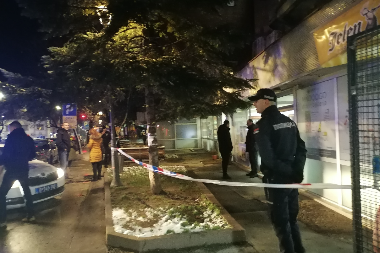 DETALJI TALAČKE KRIZE Ispovijest radnice iz apoteke: "Prijetio mi je pištoljem" (FOTO/VIDEO)