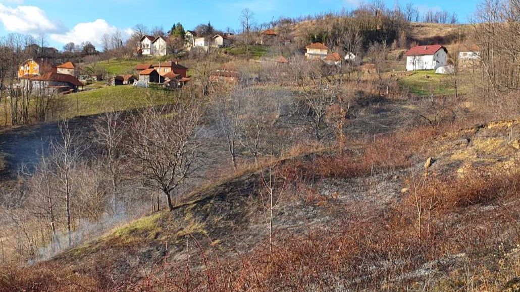 TRAGEDIJA KOD GRAČANICE U požaru poginula jedna osoba