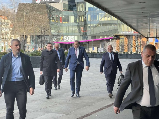 STIGAO DODIK U Sarajevu sastanak partnera u vlasti na nivou BiH