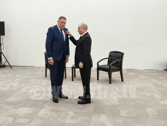 PREDSJEDNIK RS ODLIKOVANJE POSVETIO GRAĐANIMA Dodik: Orden Srpskoj i njenoj istrajnosti
