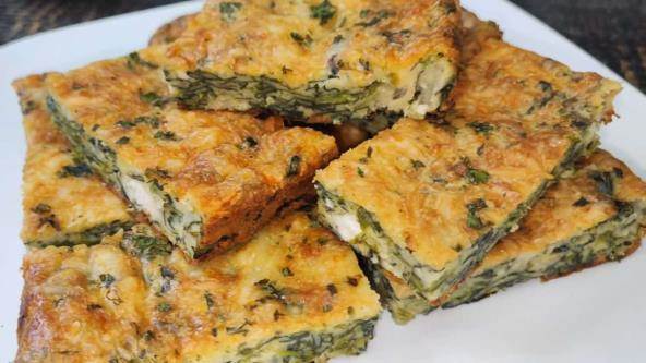BRZO I UKUSNO Izlivena pita sa feta sirom i špinatom
