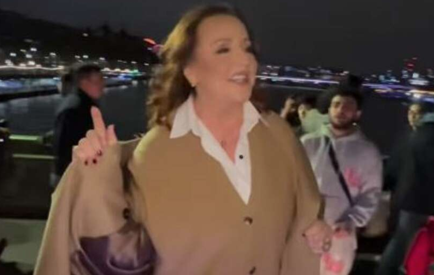 PJESMU POSVETILA MRKI Ana Bekuta zapjevala na ulici u Londonu