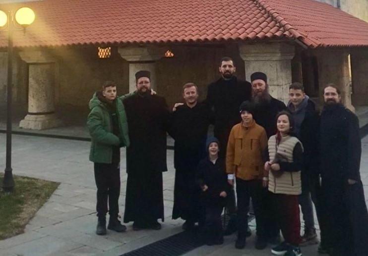 (FOTO) "ŽIV BIO BRATE, HVALA TI" Kosovo i Metohija ujedinili Novaka Đokovića i Nikolu Mirotića