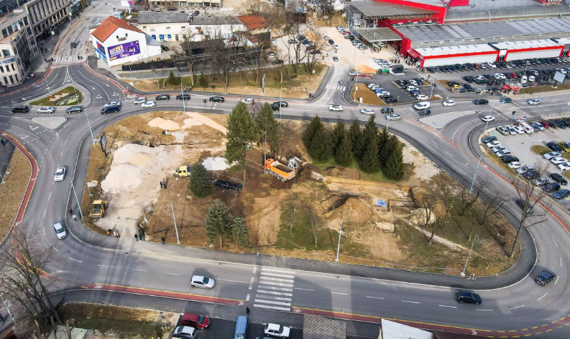 (FOTO) PARK POSVEĆEN TVRTKU PRVOM KOTROMANIĆU Banjaluka dobija još jednu zelenu oazu u centru grada