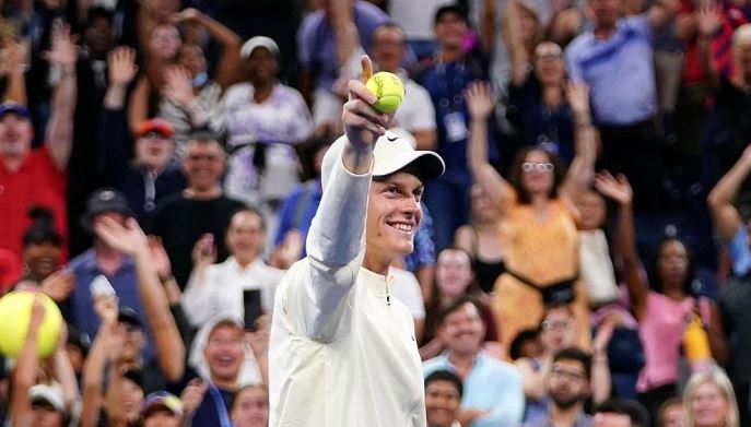 "ŽELIM MU BRZ OPORAVAK" Janik Siner pobjedom proslavio prvo mjesto na ATP listi