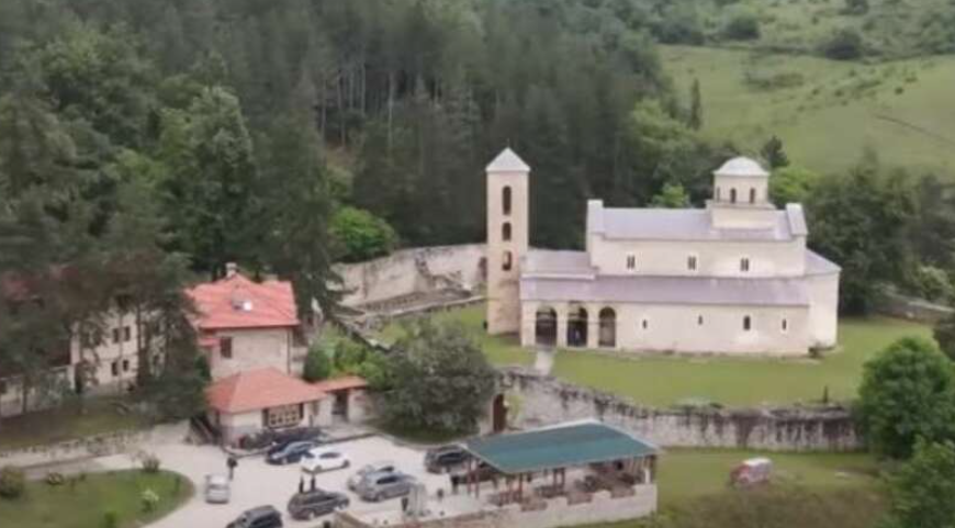 (FOTO/VIDEO) SRPSKA MONA LIZA STARA VIŠE OD 800 GODINA Ova freska iz manastira Sopoćani nastala je dva vijeka prije Davinčijeve