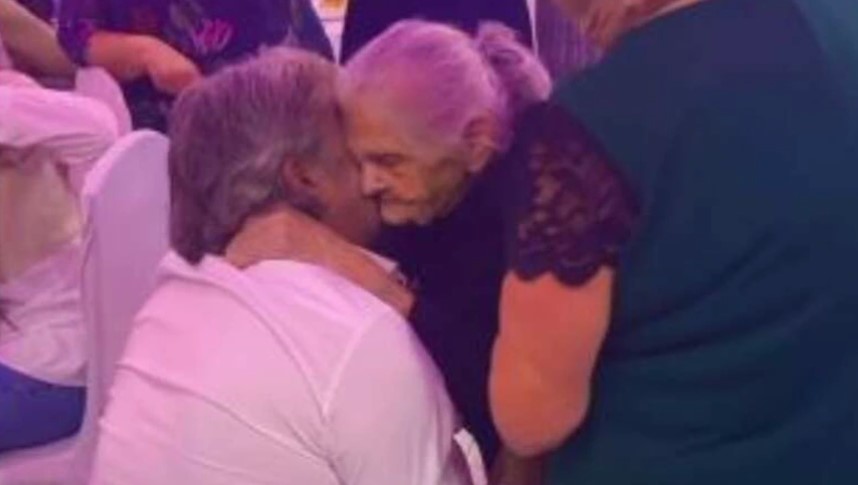 NESVAKIDAŠNJA PROSLAVA U BUGOJNU Baba Janja proslavila 100. rođendan, posljednja izašla iz restorana (VIDEO)