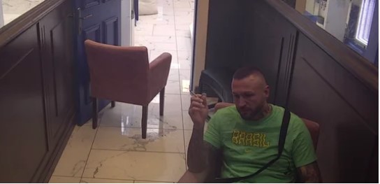 UVELA RESTRIKCIJE! Miona presjekla Ša i poručila mu da ne želi da priča o karambolu koji je napravio (VIDEO)