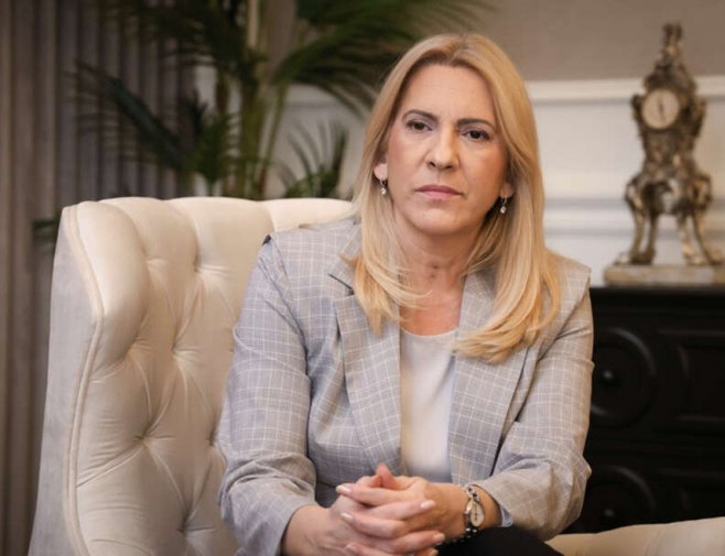 "MOLIM SE ZA NJEGOVO ZDRAVLJE" Cvijanovićeva šokirana atentatom na Donalda Trampa