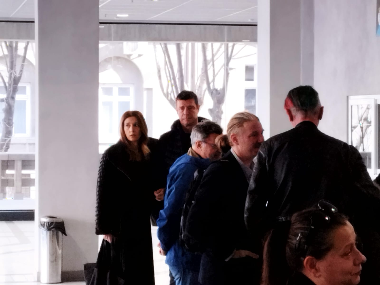 (VIDEO) "GLEDAM U NEBO, MOLIM EMU DA NAM SAČUVA SNAGU" Tužna ispovijest oca djevojčice ubijene u masakru u Ribnikaru