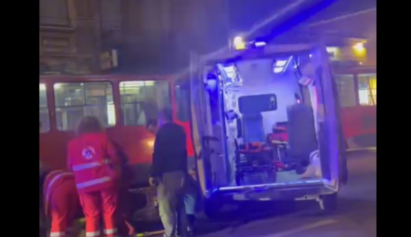 (FOTO/VIDEO) STRAVIČNA SAOBRAĆAJNA NESREĆA Maloljetnik se zakucao automobilom u motor, policija na terenu