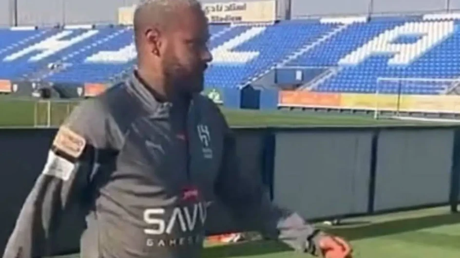 (FOTO) NEJMAR SE ZAPUSTIO Brazilac na udaru fanova zbog izgleda