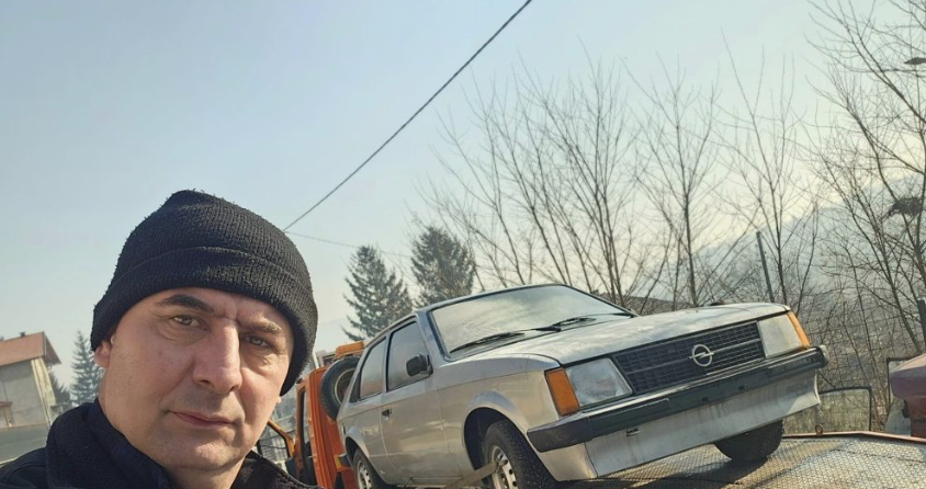(VIDEO) VISOČANIN VELIKOG SRCA Asim Vranac Tica prodao auto i novac donirao za liječenje mlade Lamije iz Sarajeva