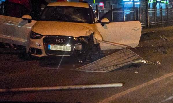 TEŠKA SAOBRAĆAJKA U BIJELJINI Izgubio kontrolu nad vozilom i udario u saobraćajni znak