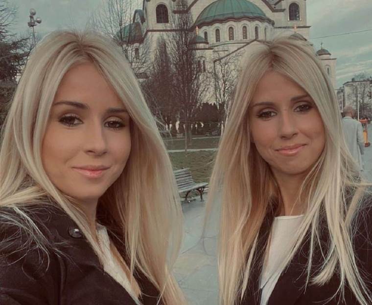 ZA OVIM BLIZNAKINJAMA SE OKREĆU SVI Prelijepe sestre Dijana i Jovana dižu prašinu gdje god se pojave
