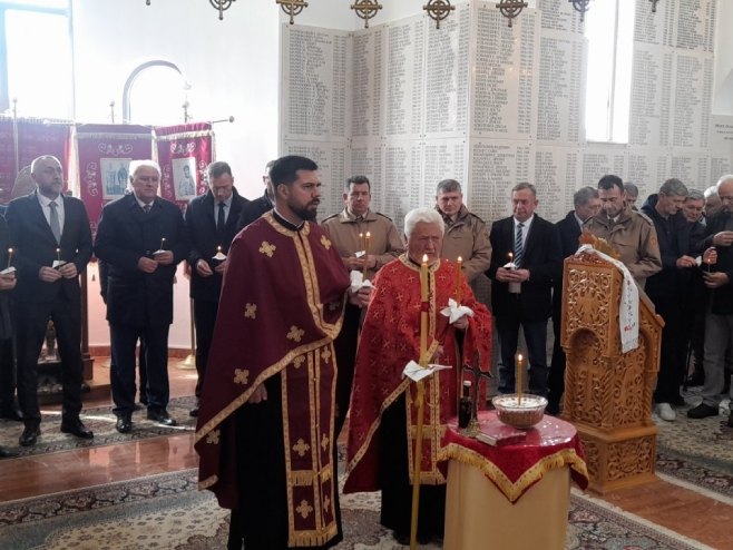 SLUŽEN PARASTOS ZA POGINULE 28 godina od egzodusa Srba iz Sarajeva