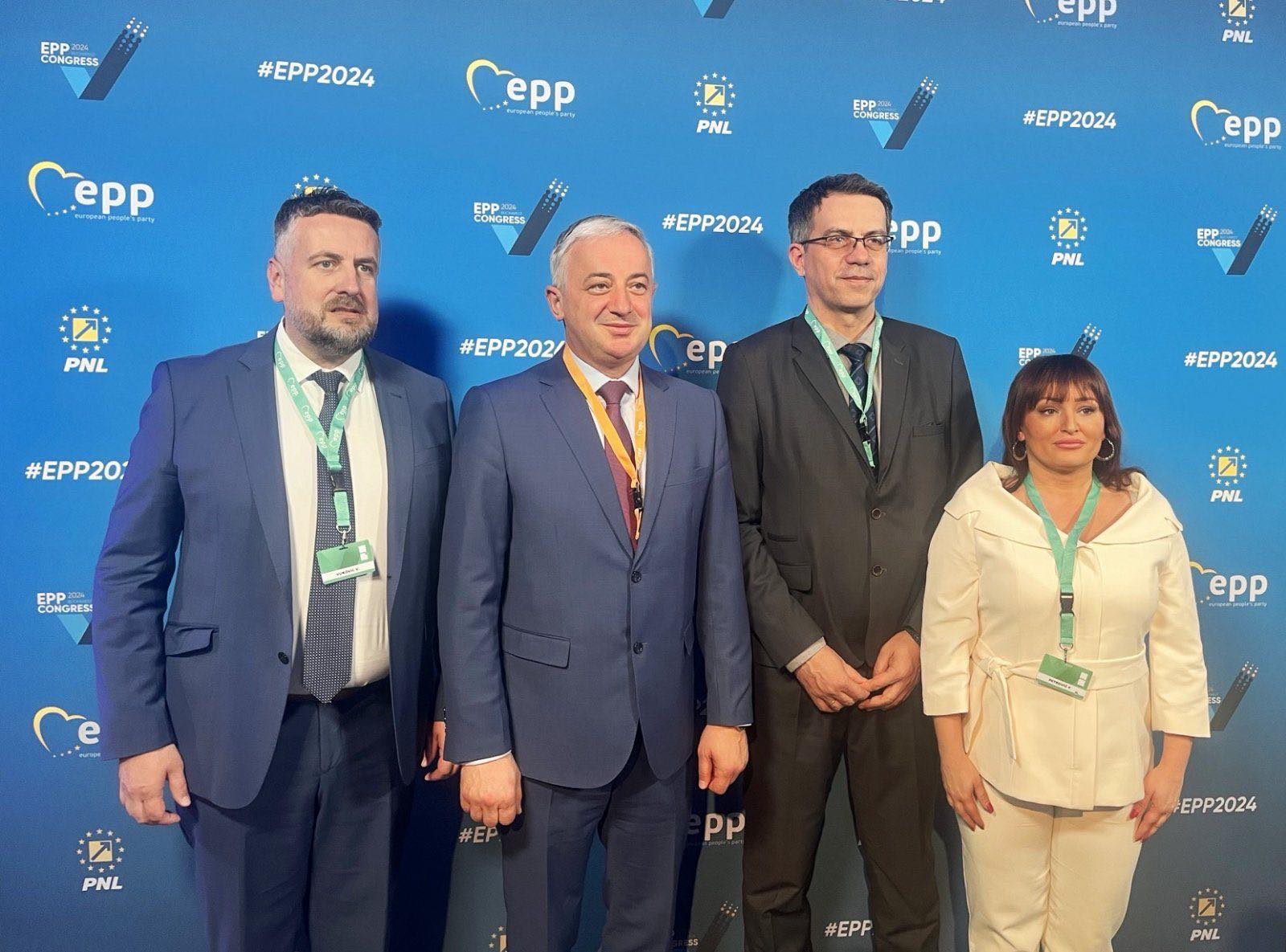 (FOTO/VIDEO) DELEGACIJA PDP-a U BUKUREŠTU NA KONGRESU EVROPSKE NARODNE STRANKE Borenović: Događaj na kojem se kreira politika koja ima ogroman uticaj na BiH