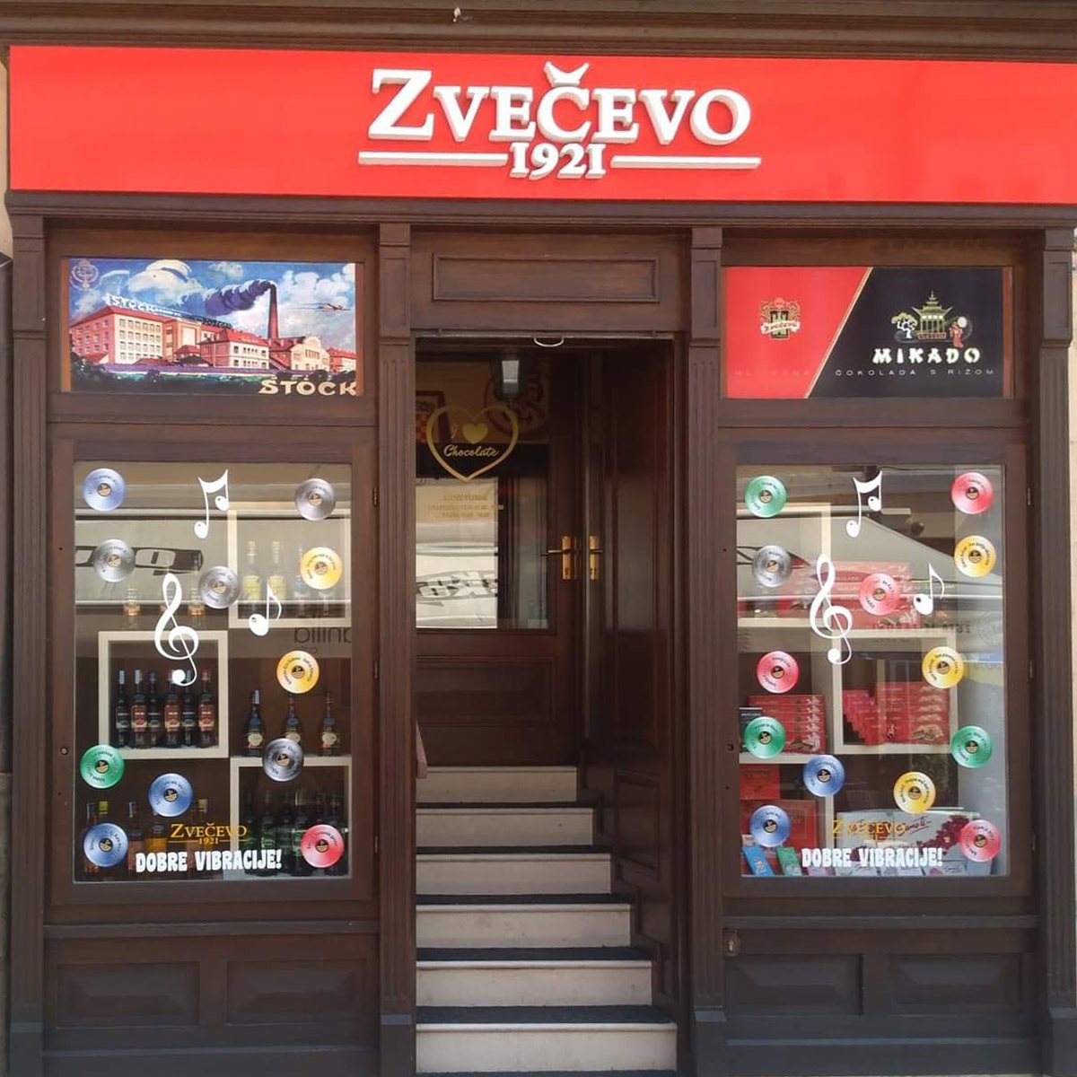 DOBRO POZNATO LICE Ruski milijarder kupio Zvečevo